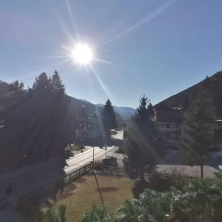شقة Haus Albertihof: 3-zimmer-wohnung An Top-lage In Davos-platz *