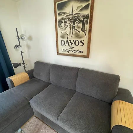 Haus Albertihof: 3-zimmer-wohnung An Top-lage In Davos-platz Apartment *