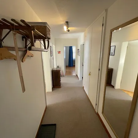 Haus Albertihof: 3-zimmer-wohnung An Top-lage In Davos-platz دافوس