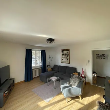 Apartment Haus Albertihof: 3-zimmer-wohnung An Top-lage In Davos-platz Davos