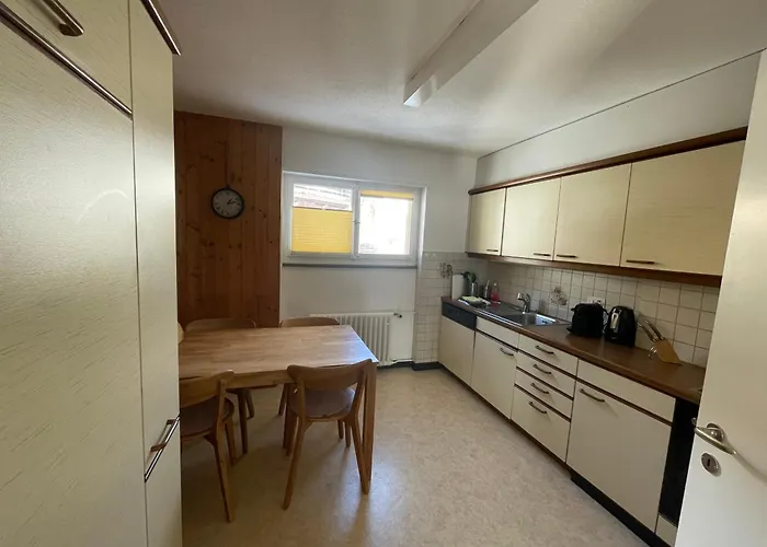 Апартаменты Haus Albertihof: 3-zimmer-wohnung An Top-lage In Davos-platz *